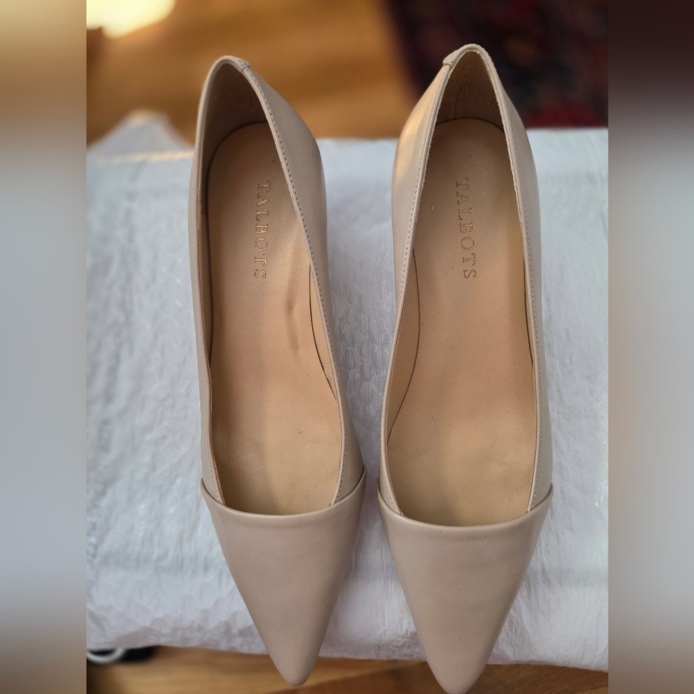 Talbots Women's Beige Pointed-Toe Heels